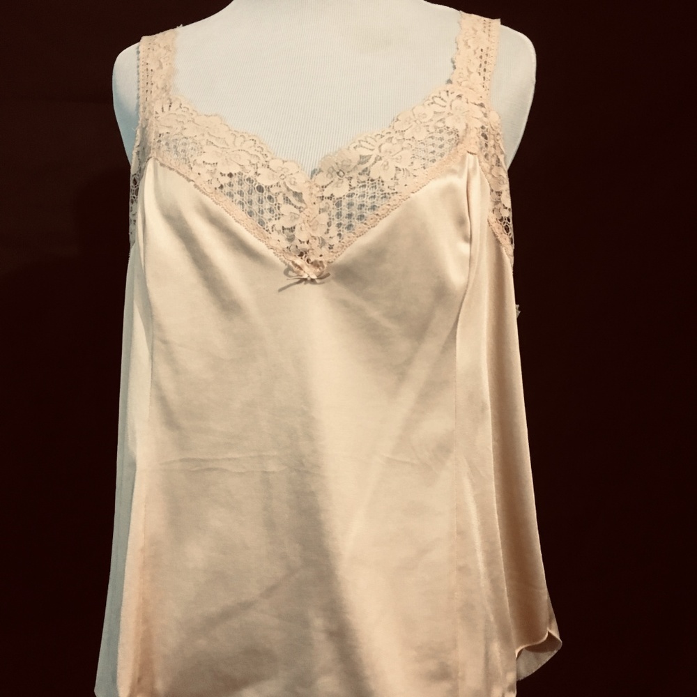 Camisole Size 40 Nude ..